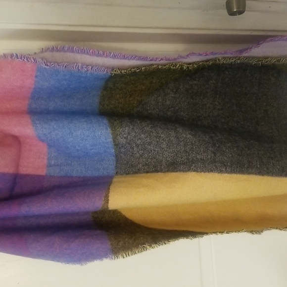 BP blackett scarf New with tag - Picture 6 of 9